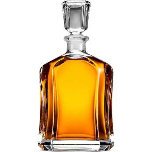 Whiskey-Decanter-Set-by-Paksh-Capitol