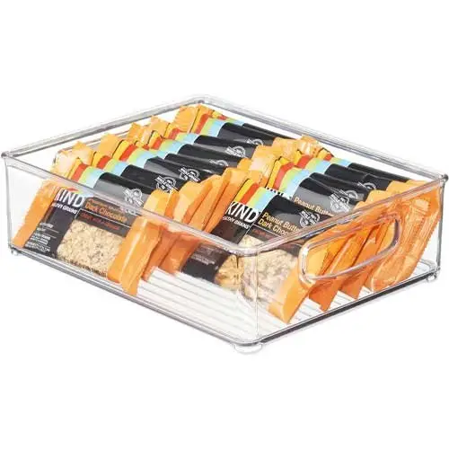 iDesign-Linus-Plastic-Bins-with-Handles