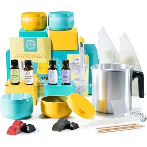 Hearts-&-Crafts-Soy-Wax-Candle-Making-Kit