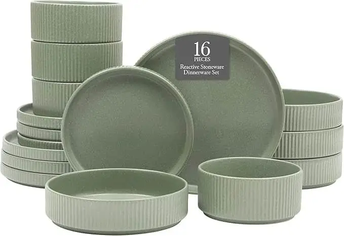 Gibson Elite Deerfield 16-Piece Stoneware Dinnerware Set