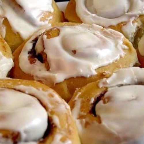 Cinnamon-Roll-Mix-with-Sweet-Cream-Vanilla-Bean-Frosting